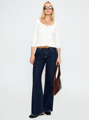 Desirae 3/4 Sleeve Top White
